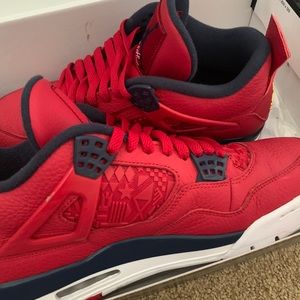 Jordan retro 4’s CONTACT ME AT 3176712512